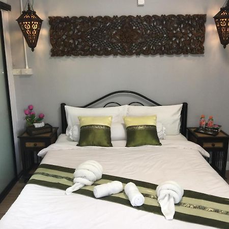 Thailand Guest House Chiang Mai Bagian luar foto